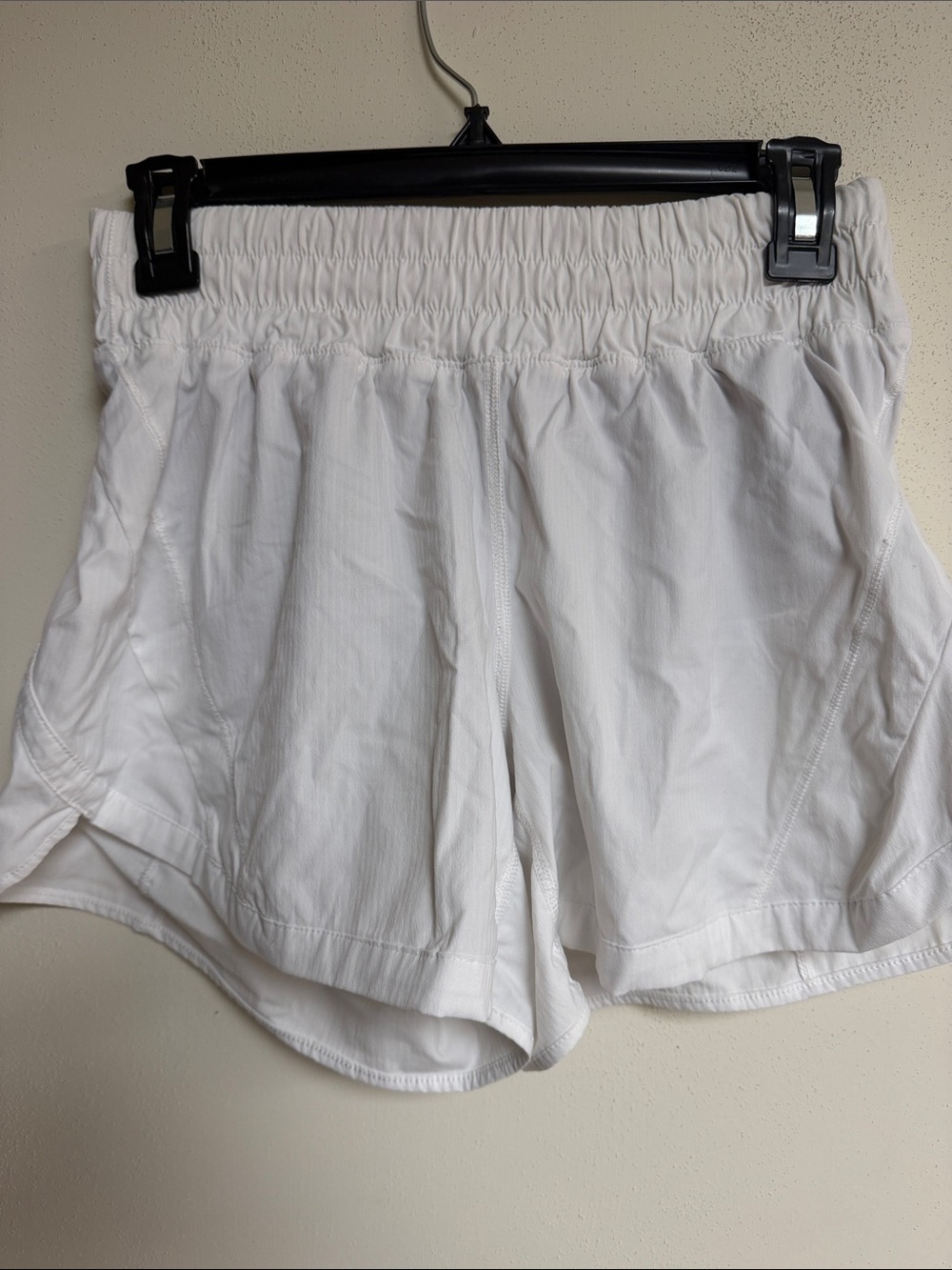 lululemon White Elastic Lined Shorts